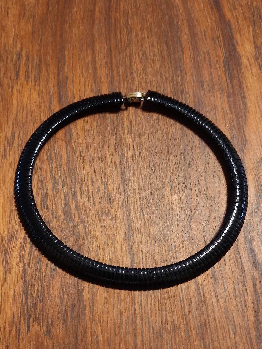 Vintage Rare Black Coil Choker Necklace - Sleek Modern Style